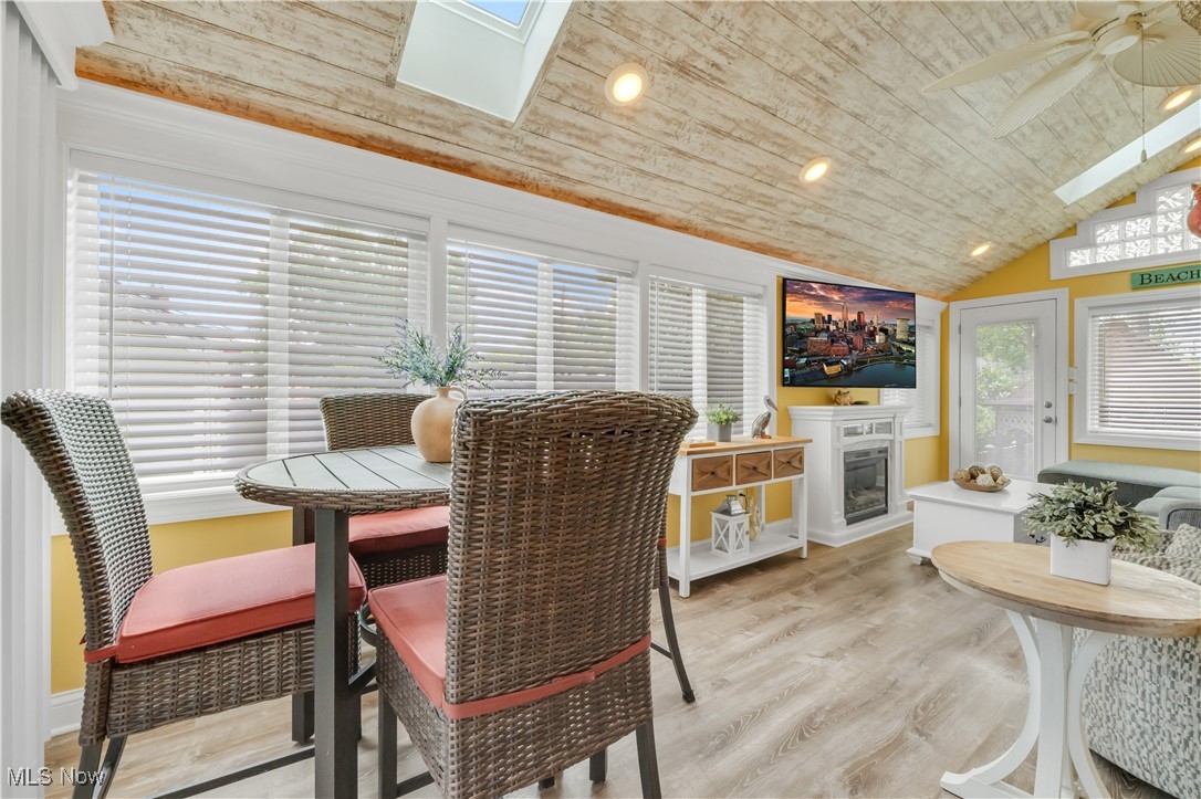 13817 Lakewood Heights Boulevard, Lakewood, Ohio image 24