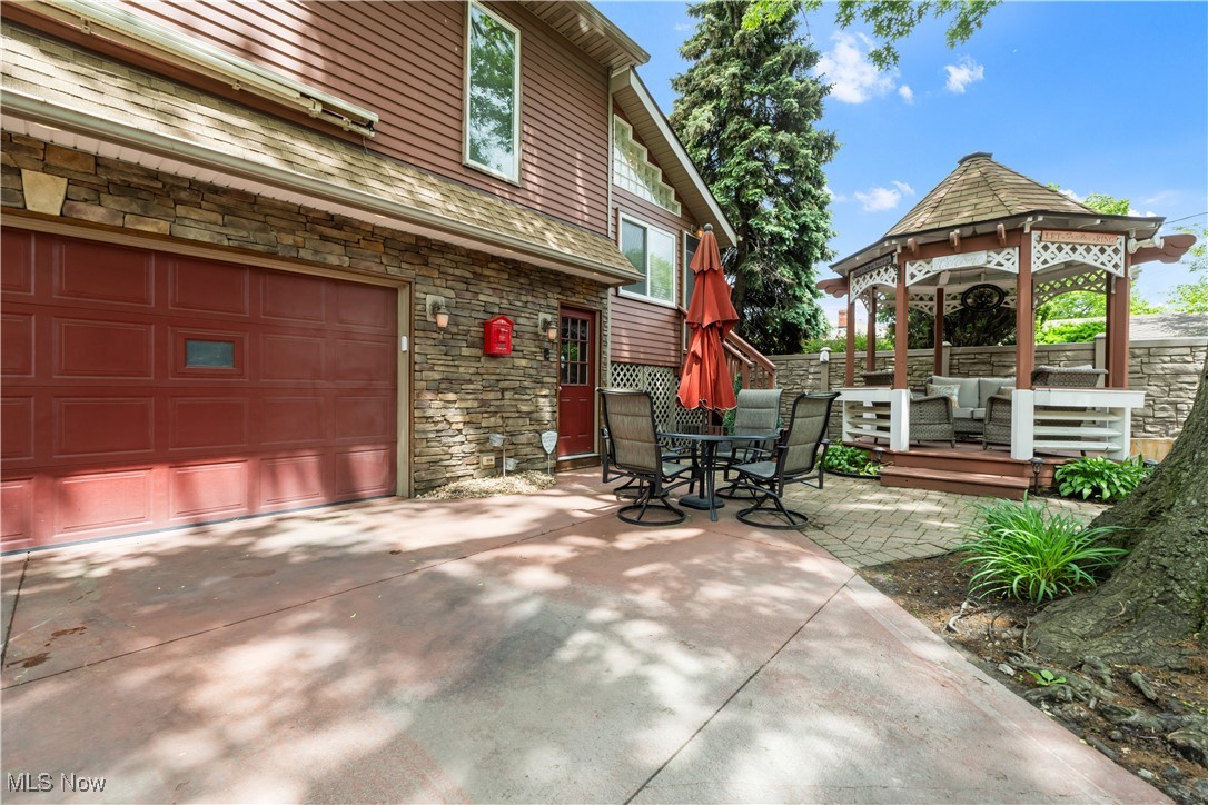 13817 Lakewood Heights Boulevard, Lakewood, Ohio image 47