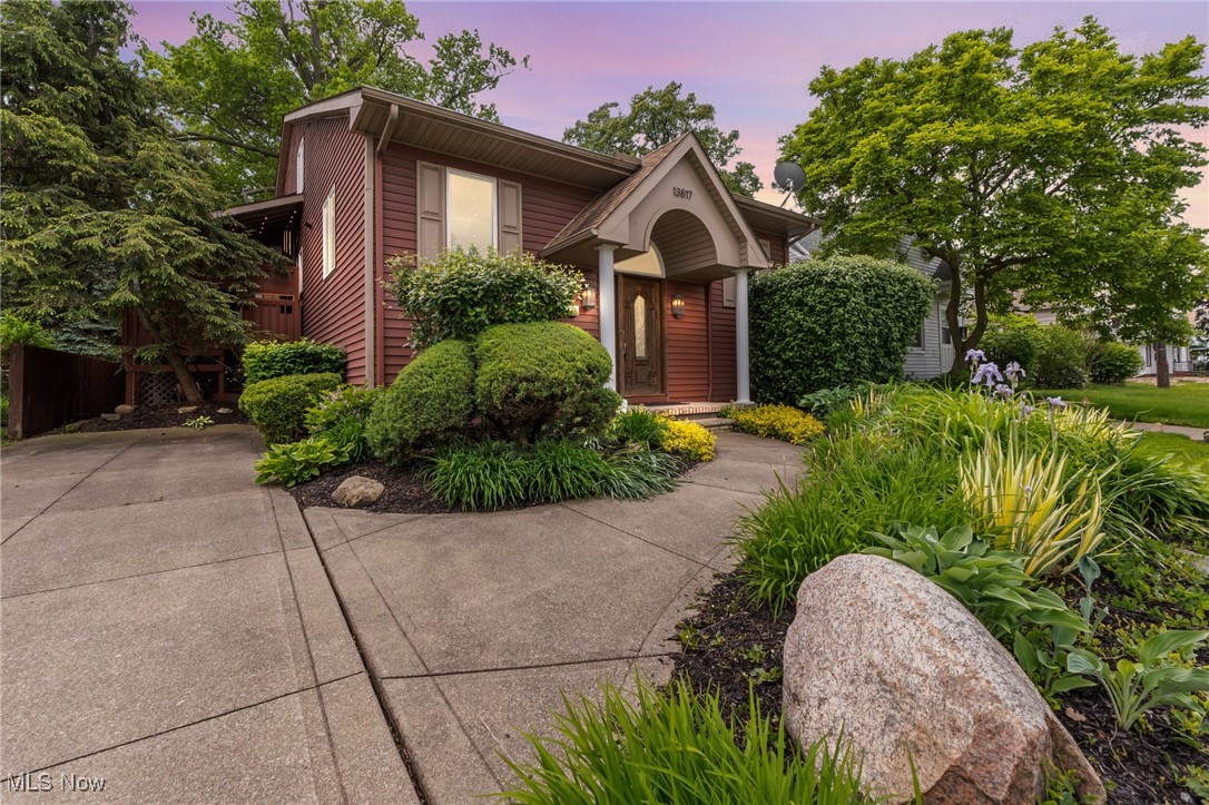 13817 Lakewood Heights Boulevard, Lakewood, Ohio image 1