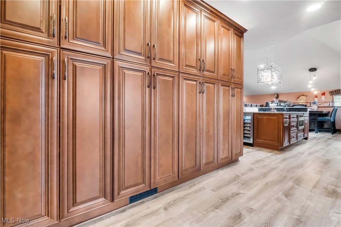 13817 Lakewood Heights Boulevard, Lakewood, Ohio image 20