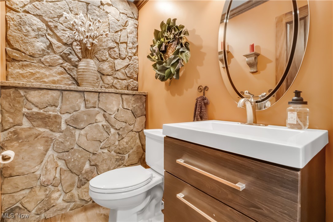 13817 Lakewood Heights Boulevard, Lakewood, Ohio image 27
