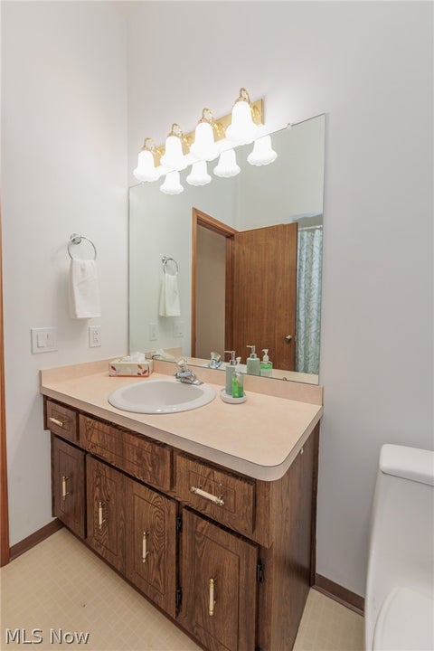 Tiny photo for 6624 Springdale Drive, Middleburg Heights, OH 44130 (MLS # 5254984)