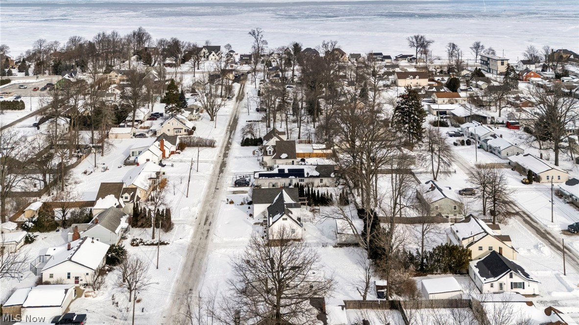 Vineyard Beach - Residential