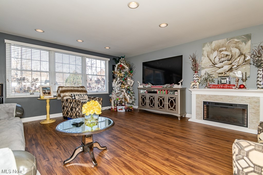 Sunset View - Residential