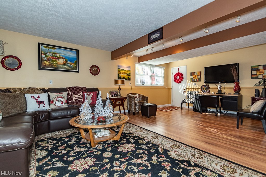 Sunset View - Residential