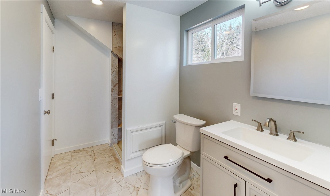 3318 Hearthstone Road, Parma, Ohio image 21