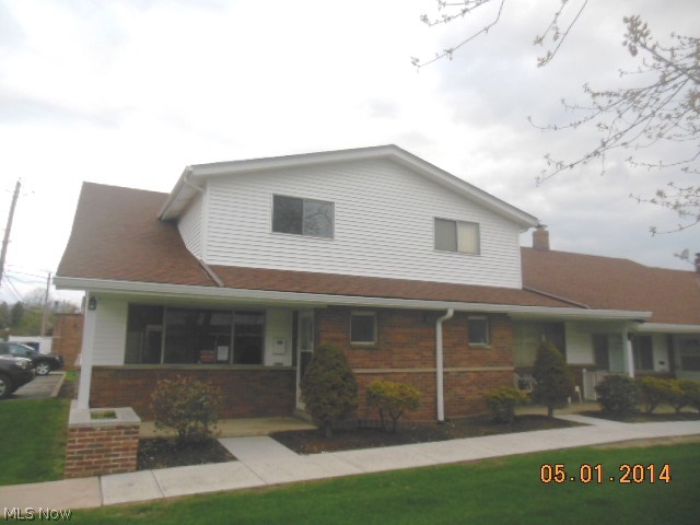 Country Club Condos - Residential