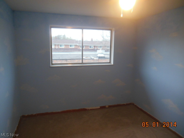 Country Club Condos - Residential