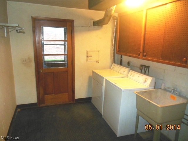 Country Club Condos - Residential