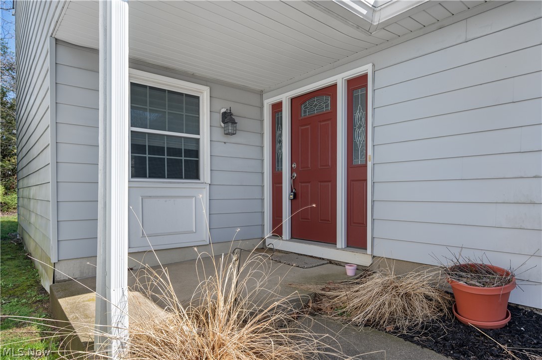 Country Scene Condo - Residential