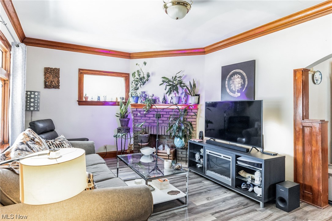 Brooklyn Realty Companys - Residential Income