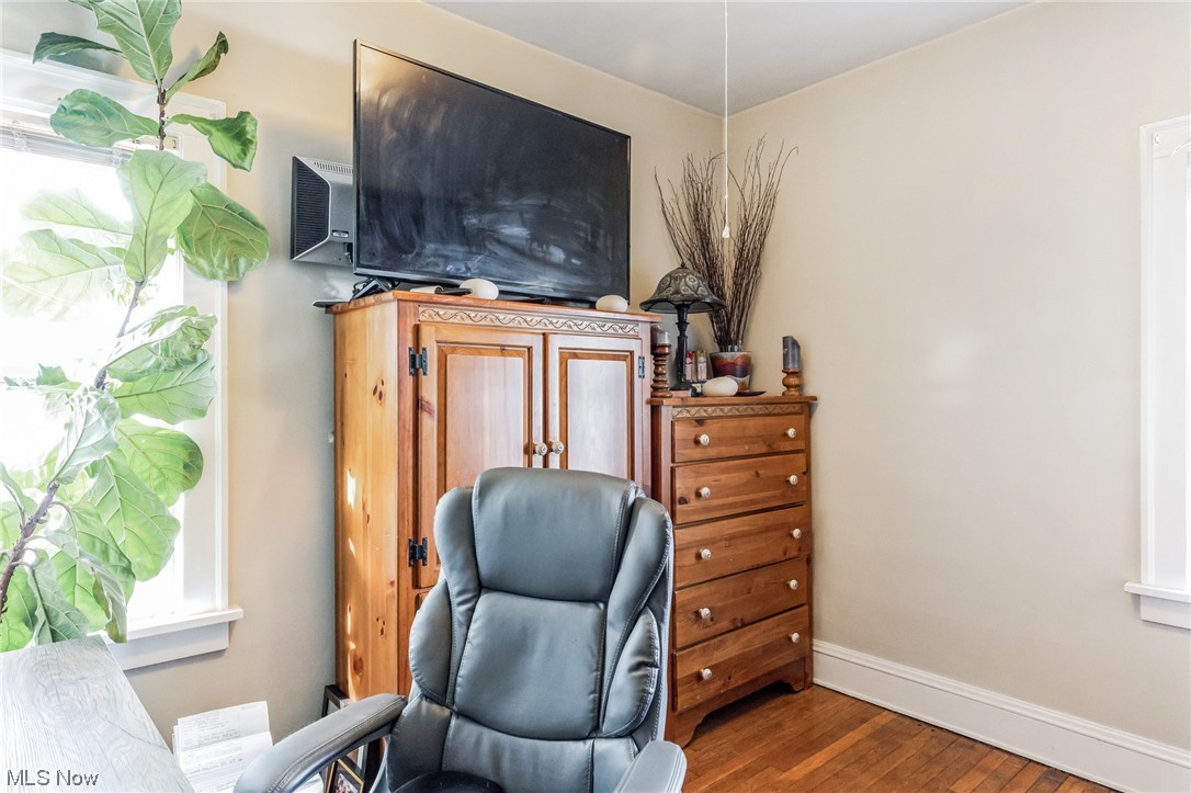 Brooklyn Realty Companys - Residential Income