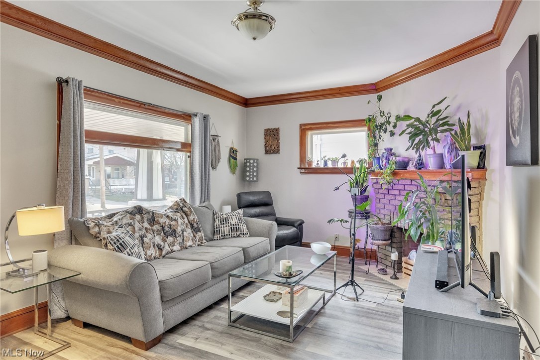 Brooklyn Realty Companys - Residential Income