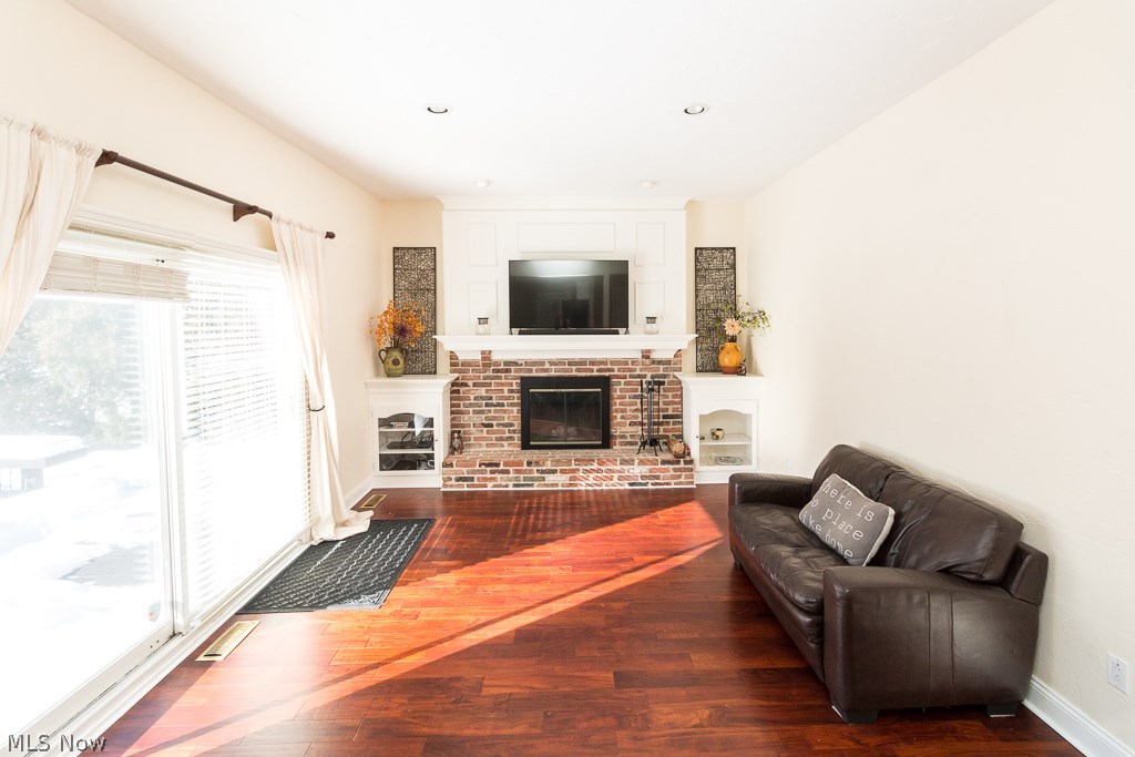 Canterbury Manor - Residential