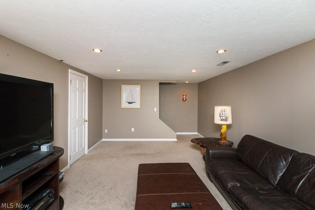 Canterbury Manor - Residential