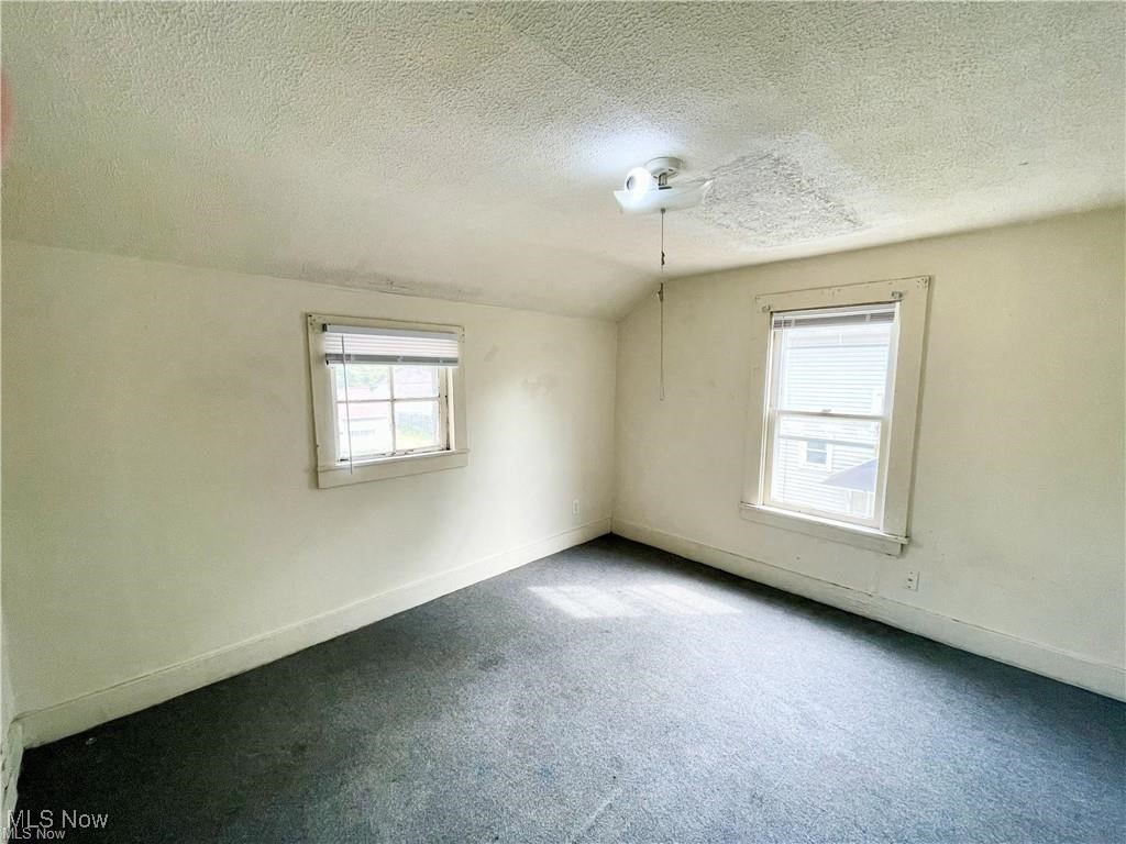 974 Madison Avenue, Alliance, Ohio image 3