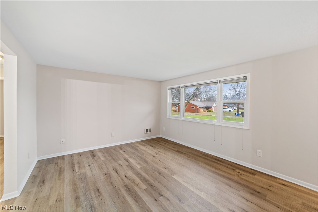 Fkwick Villest - Residential Income