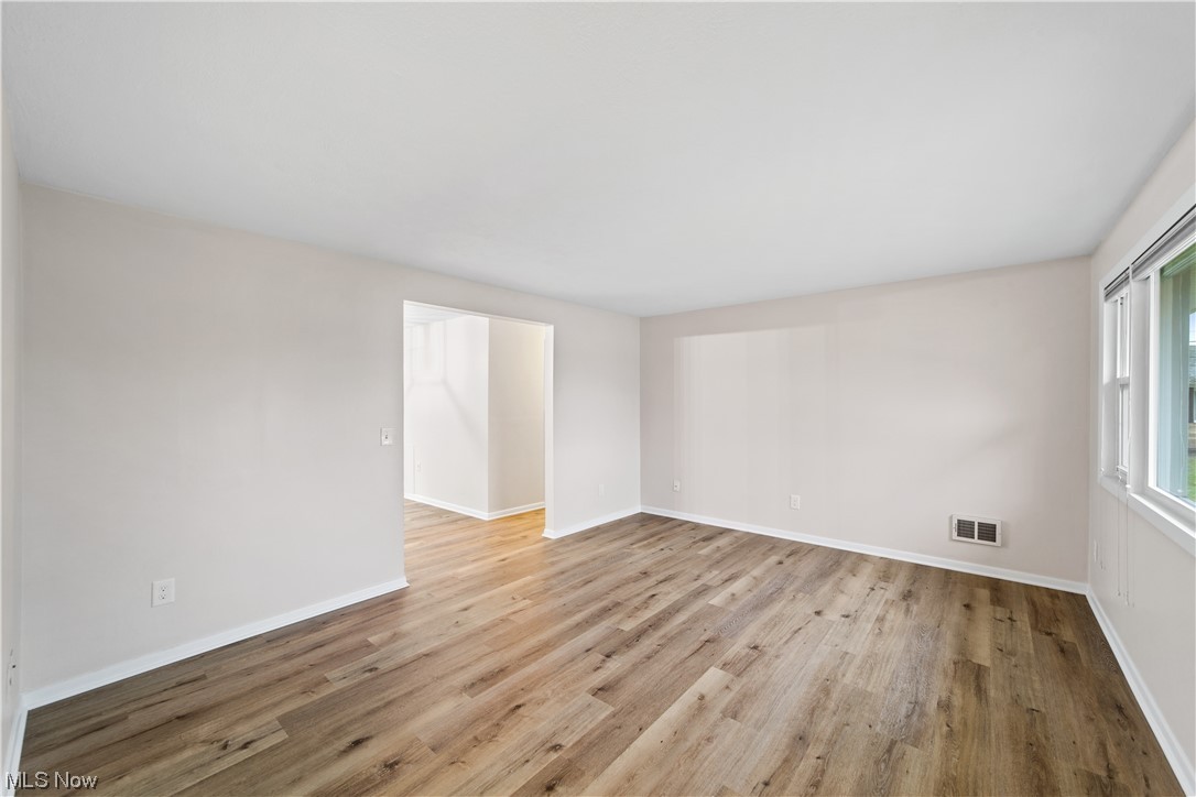 Fkwick Villest - Residential Income