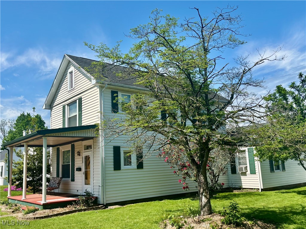 805 4th Street, Saint Marys, West Virginia image 2