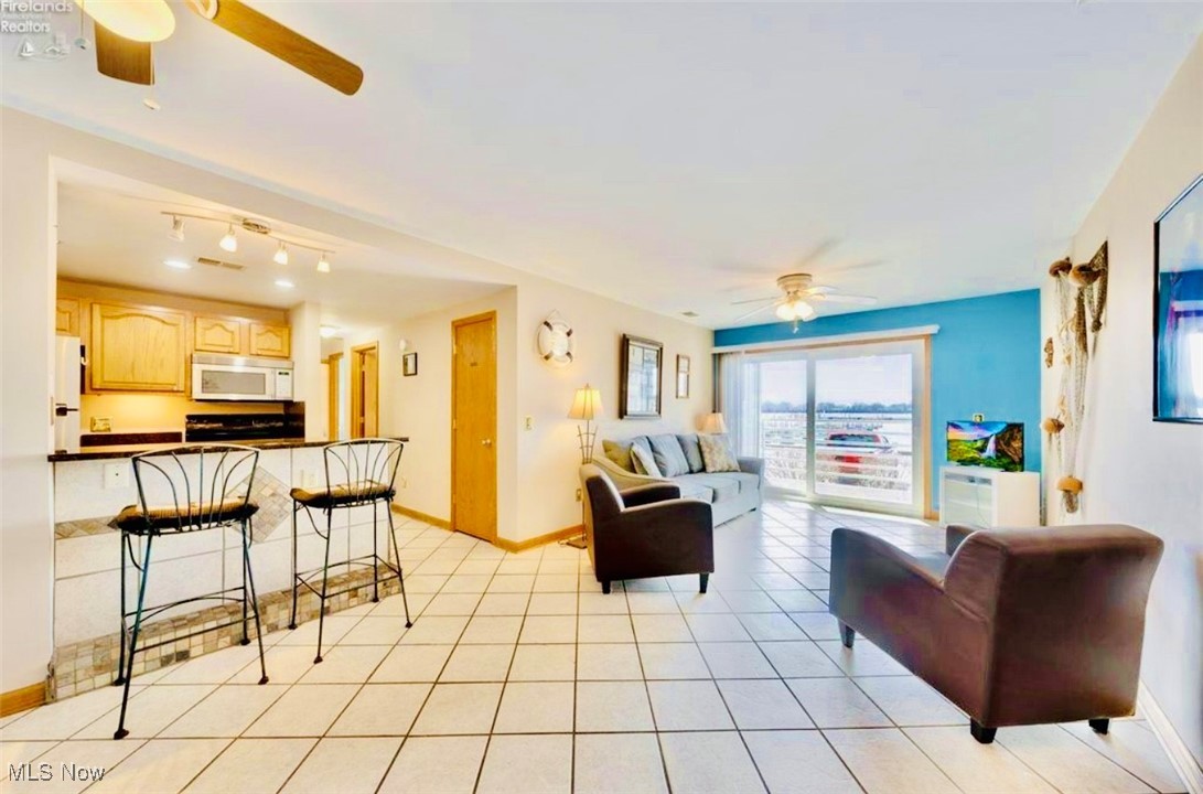 Clinton Reef Club - Residential