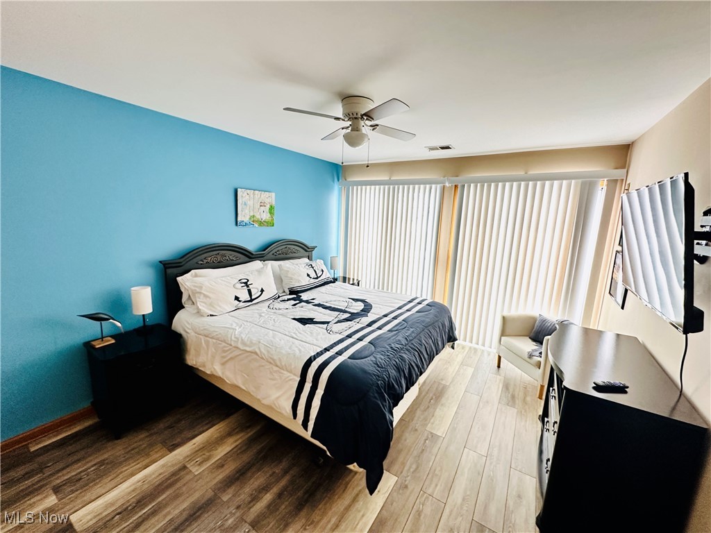 Clinton Reef Club - Residential