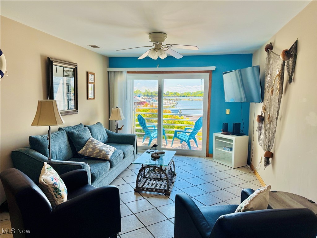 Clinton Reef Club - Residential