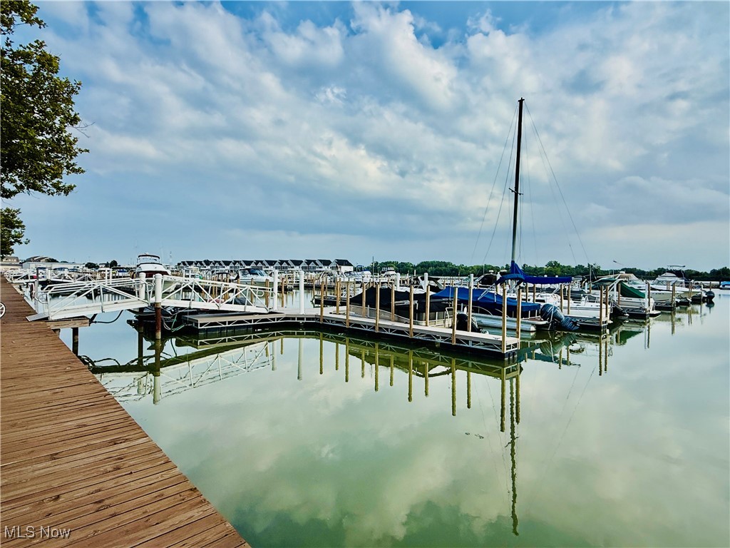 Clinton Reef Club - Residential