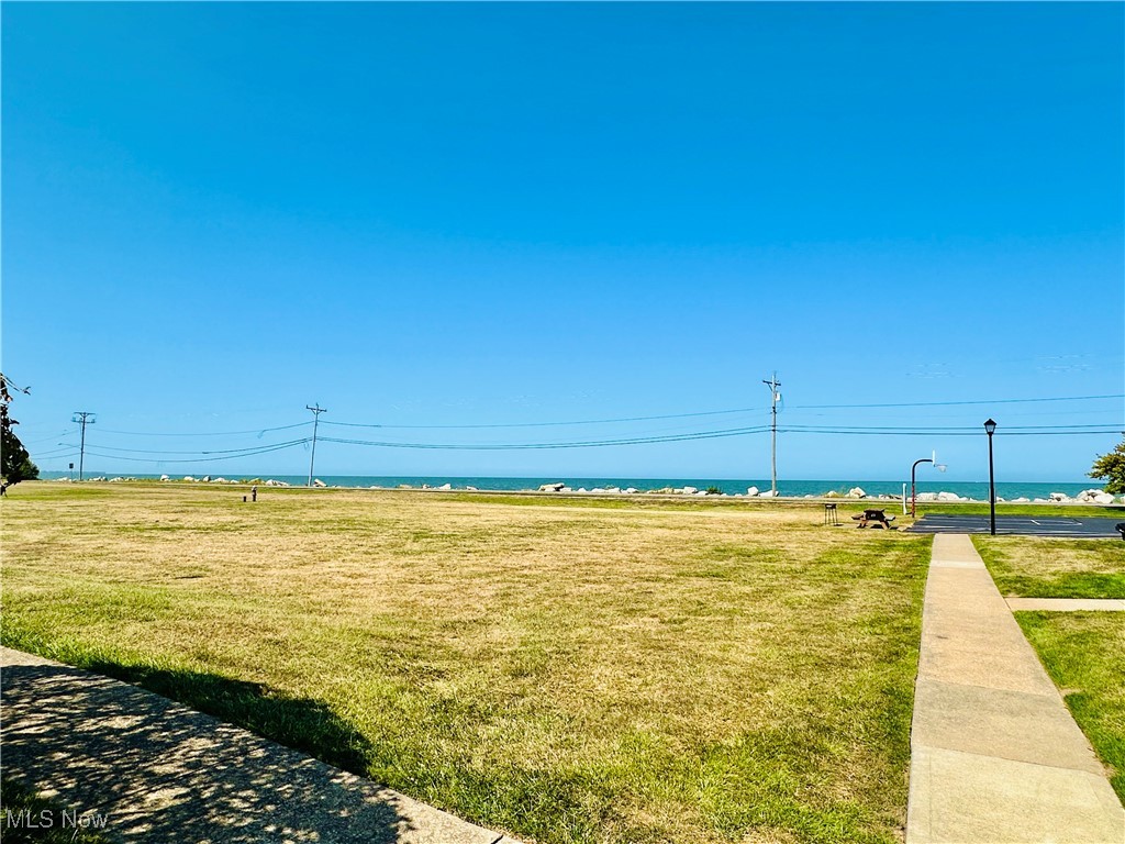 Clinton Reef Club - Residential