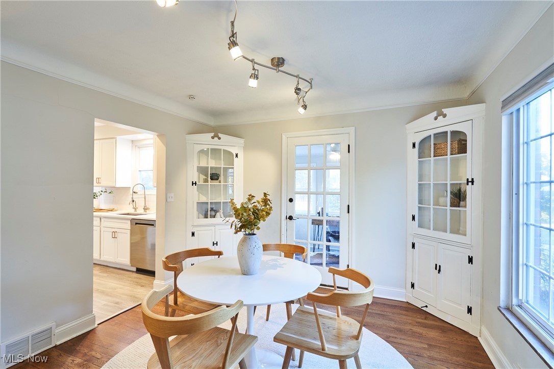 Melrose - Residential