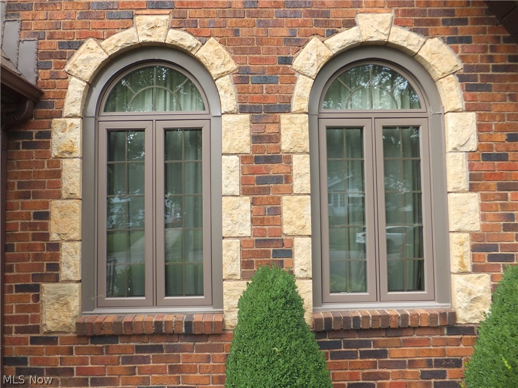 Ridgeview Manor - Residential