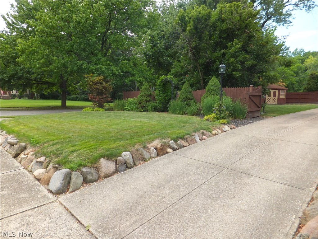 Ridgeview Manor - Residential