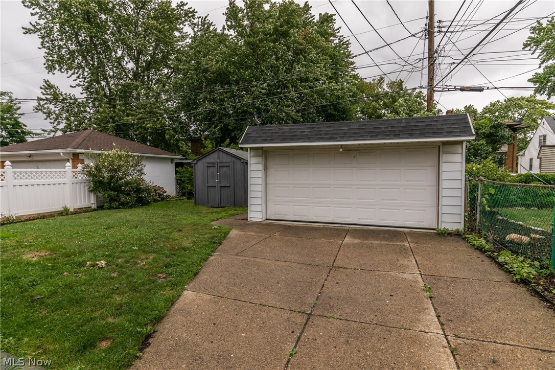 Ridgewood 08 - Residential