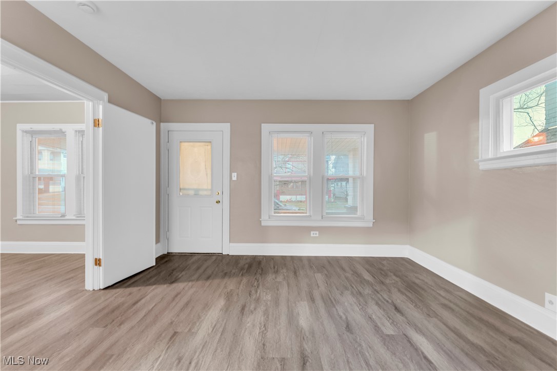 Walton Realty Co Garfield Blvd - Residential Lease