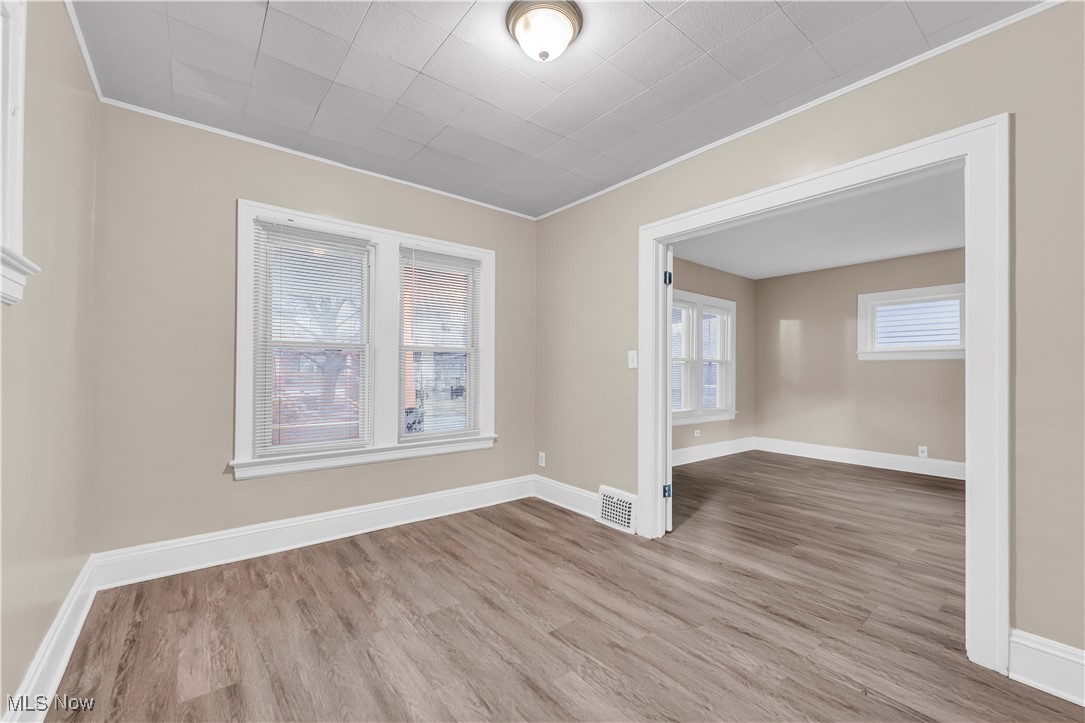 Walton Realty Co Garfield Blvd - Residential Lease