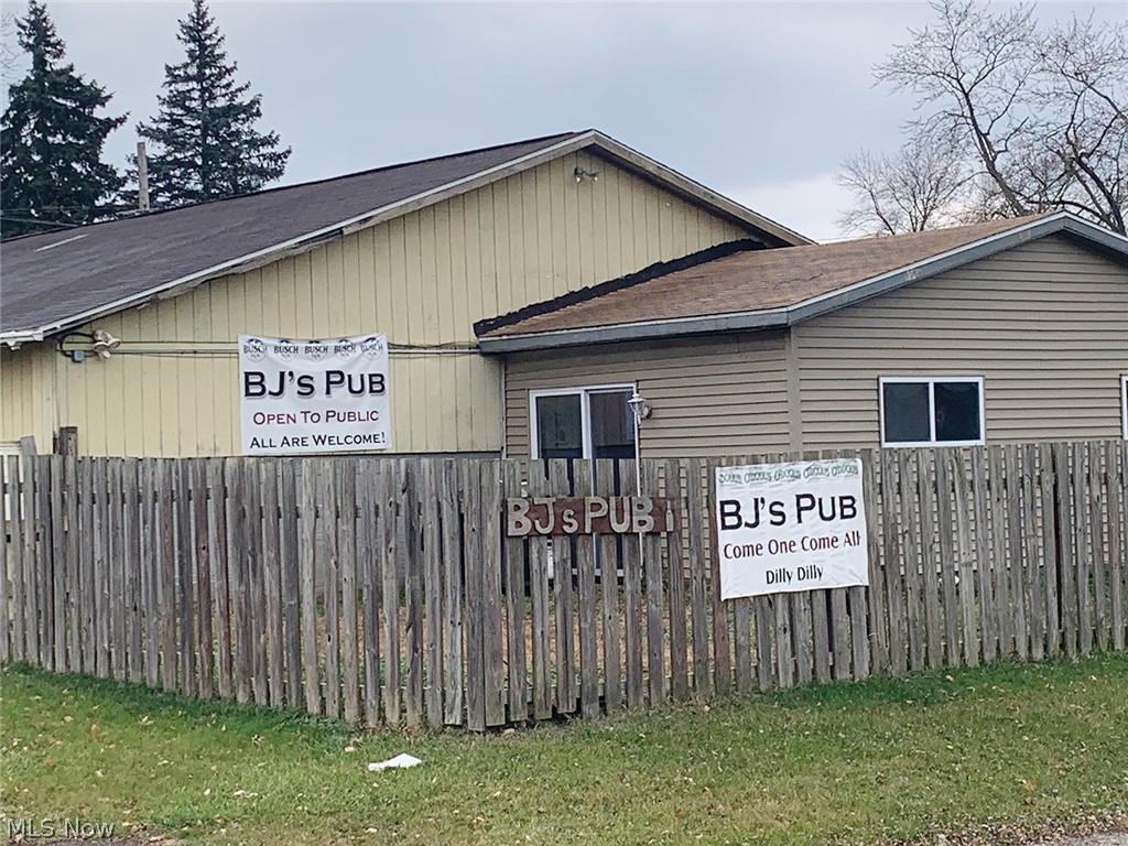 Canton - Commercial Sale