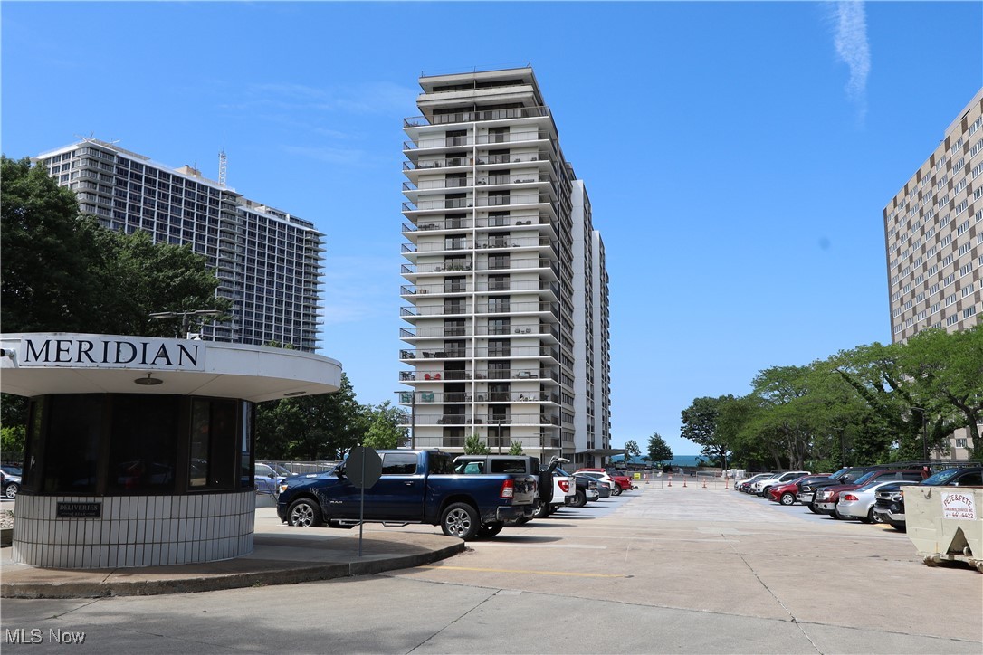 Come live in this stunning high-rise with breathtaking views of both the city and Lake Erie! Located in a secure, well-maintained building, this residence offers an array of luxurious amenities, including both indoor and outdoor pools, a welcoming lobby, sauna, hot tub, 24-hour reception and security, and a fully equipped exercise room. Additional features include: Cart room, Assigned parking in the heated basement garage, Private assigned storage, Ample visitor parking, EV charger, Bike storage, UV-C lamp sanitation system included with the sale (Have to be transferred from room to room as needed, please follow instruction in the manual). The silicone of the master bathroom shower was stripped and replaced with updated silicone. The doorframe was also rebuilt. Masters bedroom has both walk-in closet and built in closet with 2 panel mirror doors. Leasing allowed with restrictions.
Laundry facilities are conveniently located on each floor with two washers and dryers, and there is also access to a commercial-grade laundry area.
This is your opportunity to enjoy comfort, convenience, and spectacular views in a well-appointed, amenity-rich community!