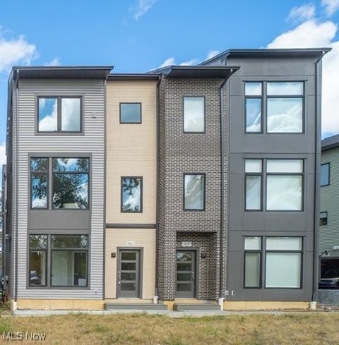 3611 Bailey Avenue 53 Cleveland OH 44113