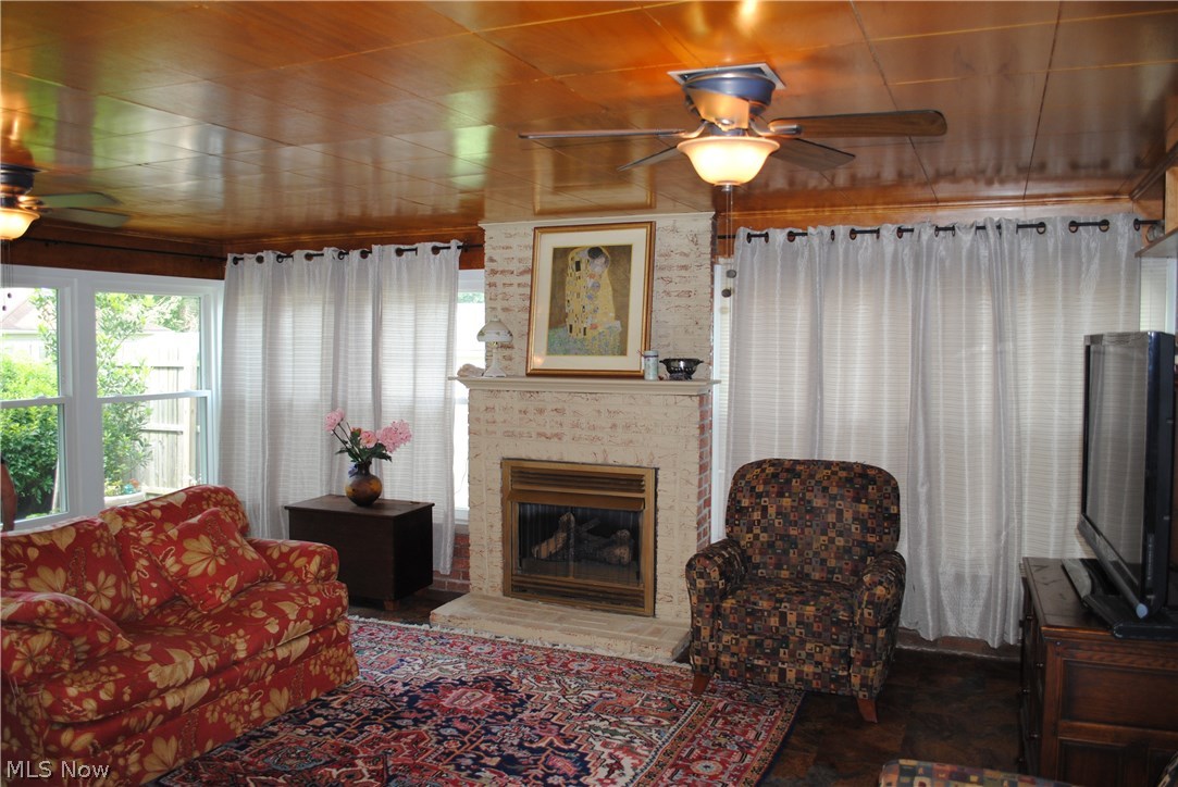 Sunset Park - Residential