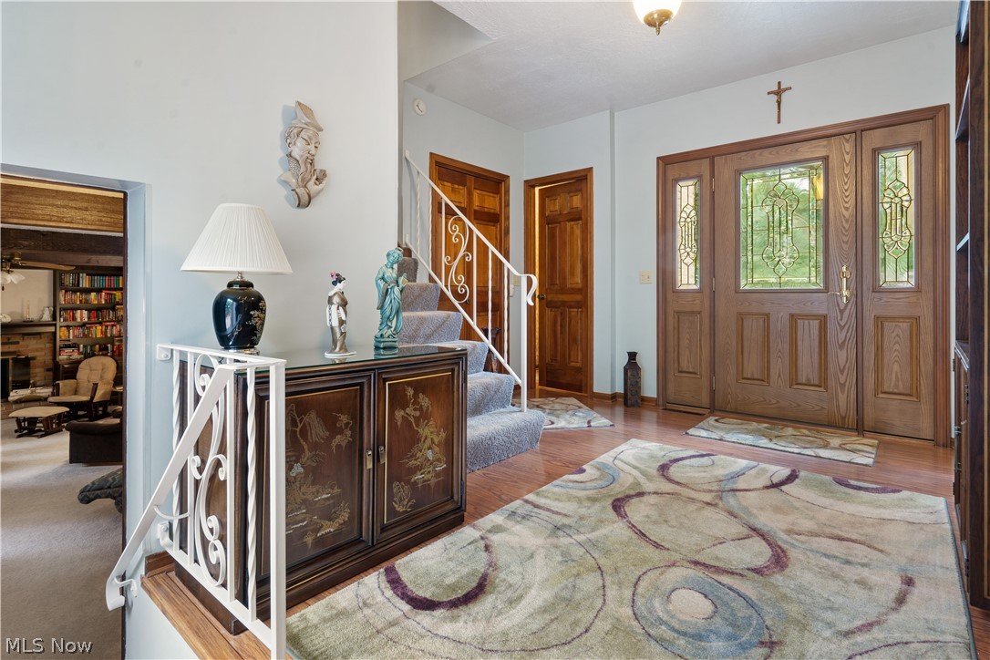 Applecrest - Residential