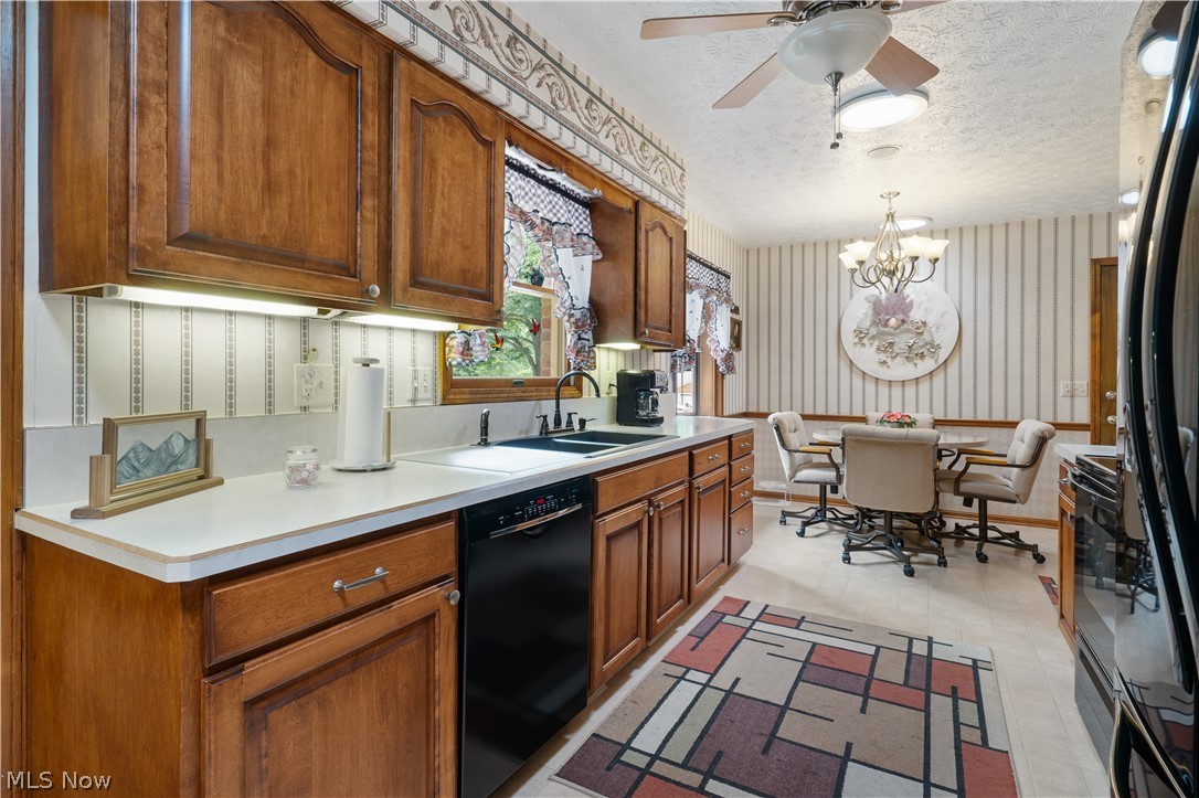 Applecrest - Residential