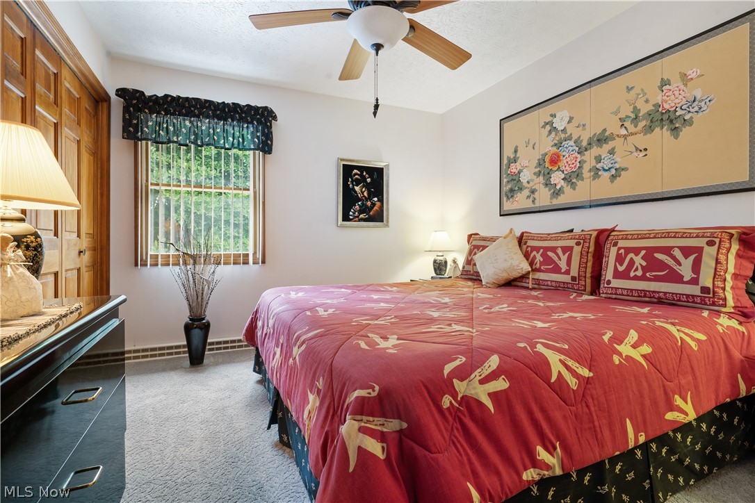 Applecrest - Residential