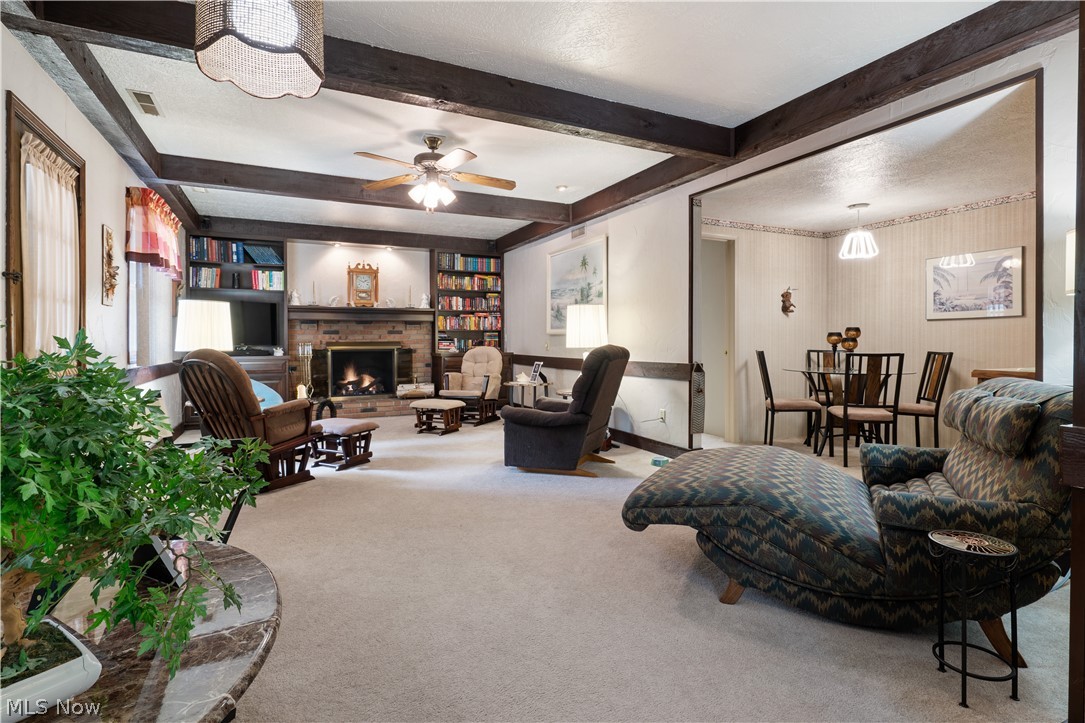 Applecrest - Residential