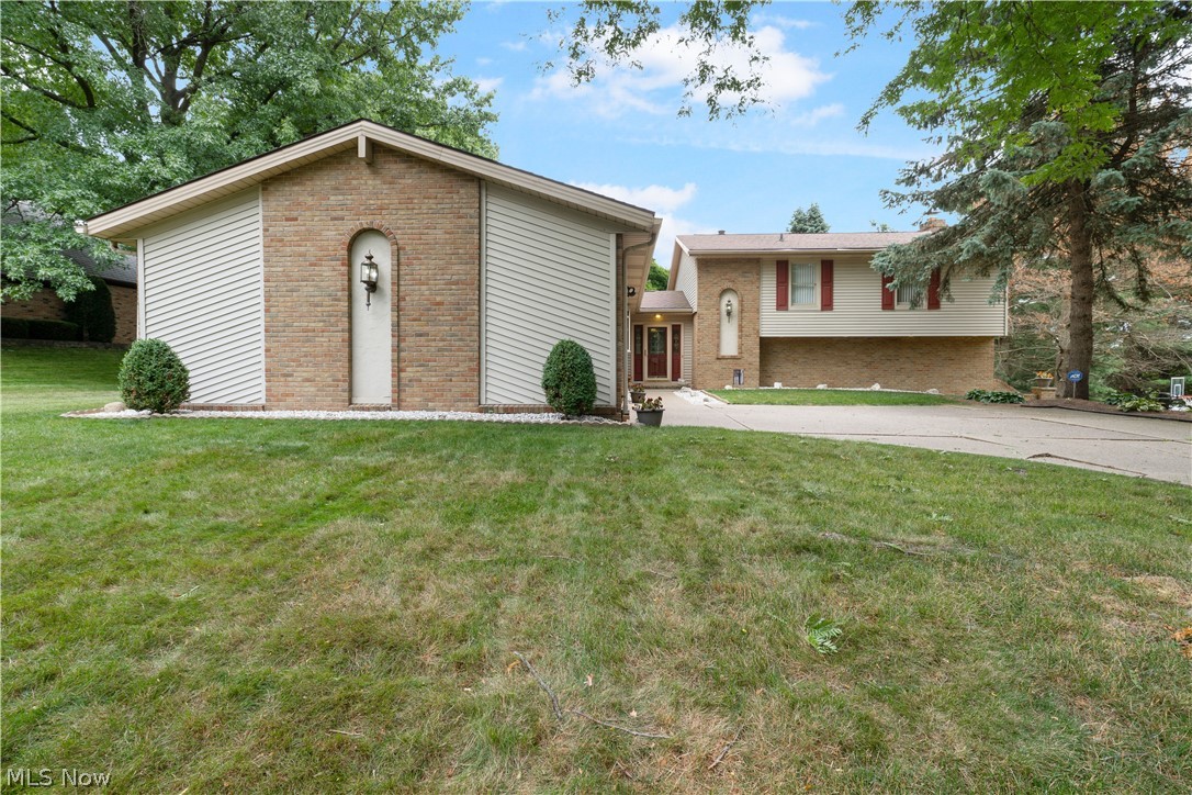 Applecrest - Residential