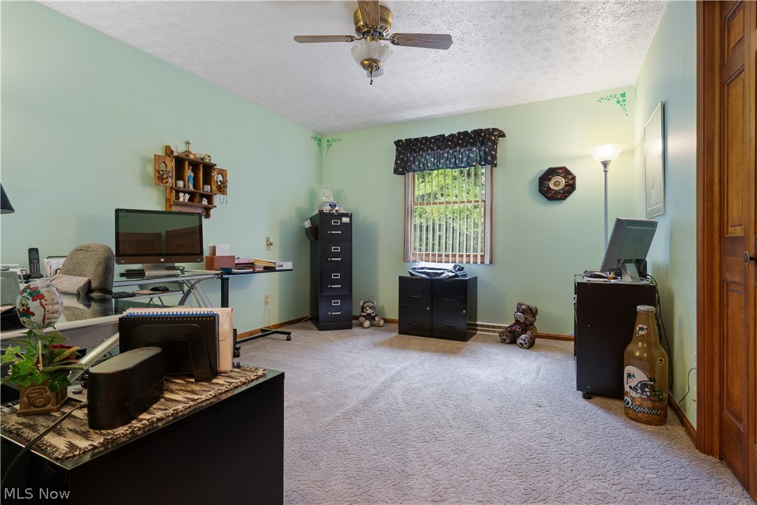 Applecrest - Residential