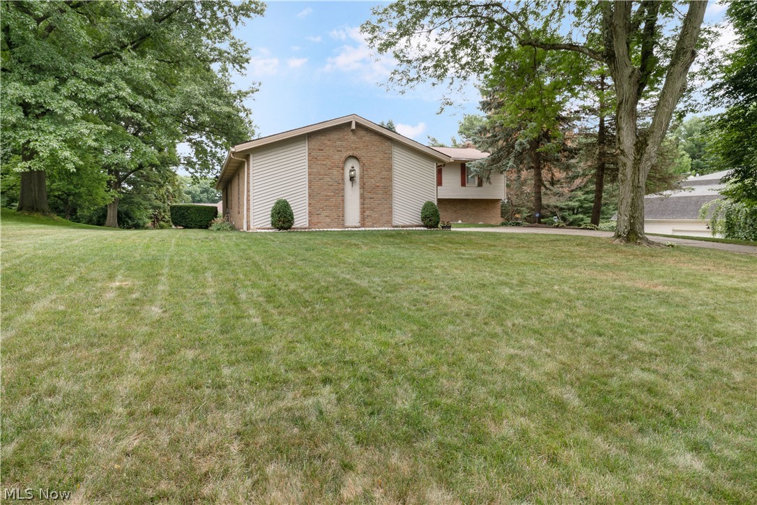 Applecrest - Residential