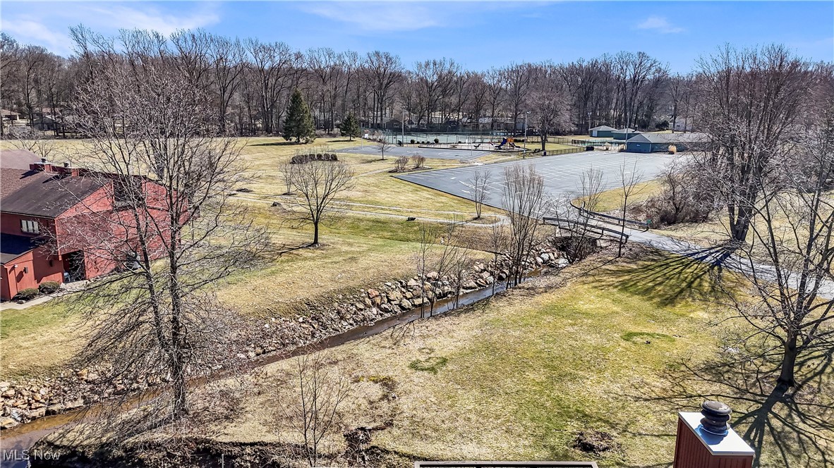 32797 Brookstone Lane, North Ridgeville, Ohio image 9