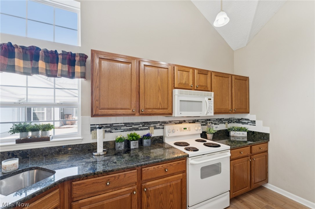 Arbors of Bridgewater Crossing - Residential