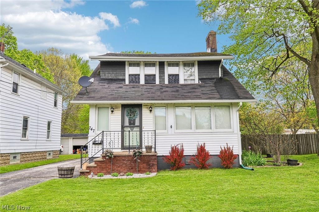 Photo of 747 Liberty Street, Painesville Township, OH 44077 (MLS # 5206880)