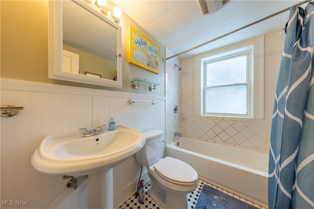 The Roy - Residential