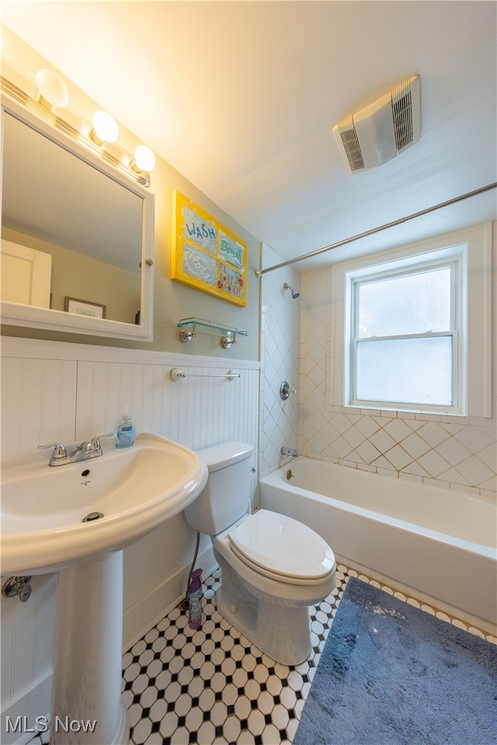 The Roy - Residential